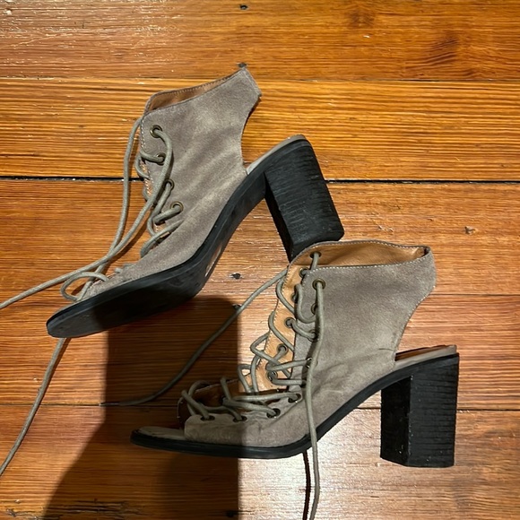 Jeffrey Campbell x Free People lace up heels - Picture 1 of 6